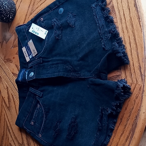 Aeropostale aero distressed retro vintage highwaisted black jean shorts NEW NWT - Picture 2 of 7